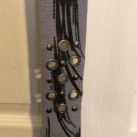 Grey canvas belt wide with silver buckle - Picture 4 of 5